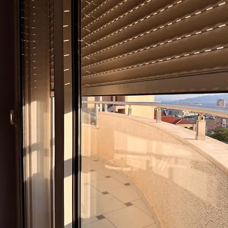 Apartment Rea Sea View